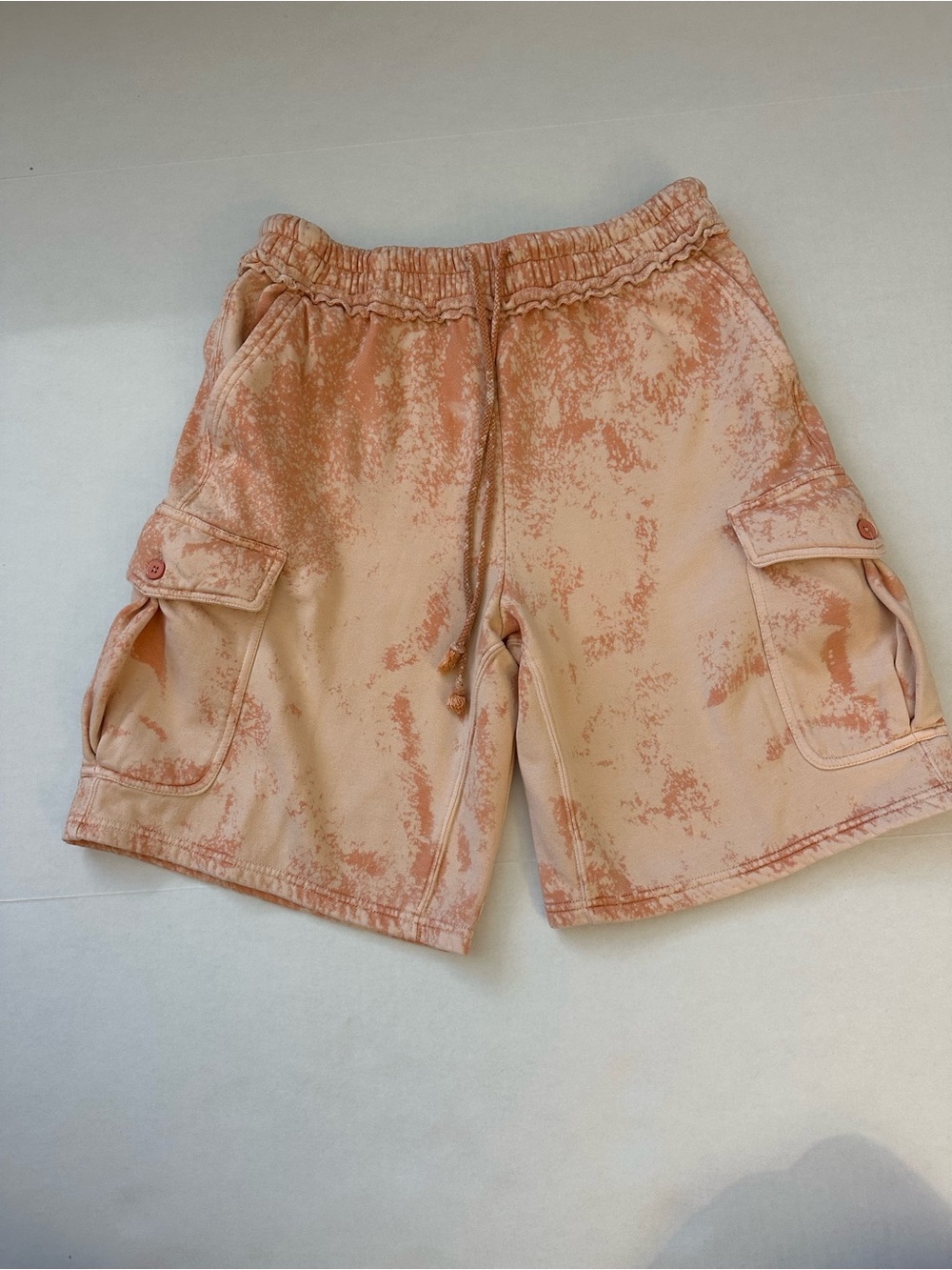 Men’s Peach Tie-Dye Cargo Shorts with Elastic Waist